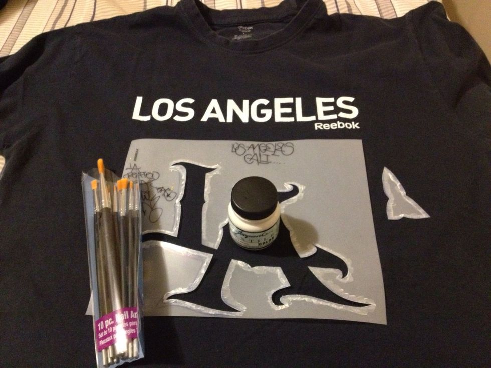 Supplies as usual.  Here I'm using a Tshirt that I bought with Los Angeles already on it.  I will be adding my own LA design.