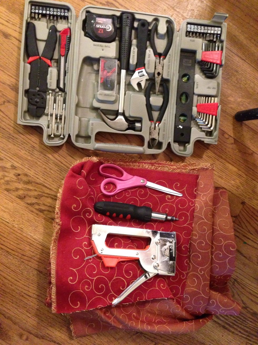 Supplies: fabric, staple gun, scissors, screwdriver, five in one, needle nose pliers, hammer.
