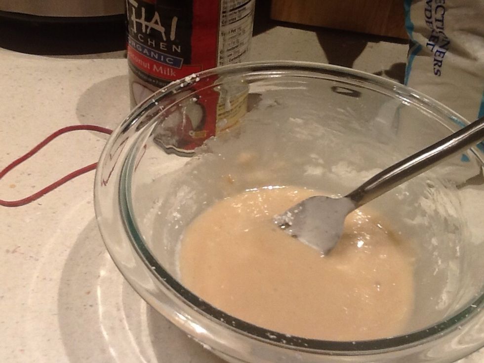 Supposed to be 1/4 t vanilla, I like it and used 1 teaspoon, so it is real brown. I just poured in a little coconut milk at a time.