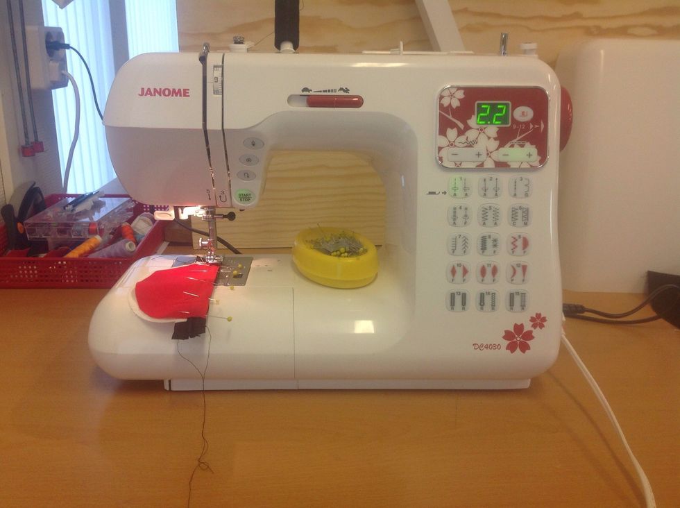 Sy raks\u00f6m, gl\u00f6m ej att f\u00e4sta i b\u00f6rjan och slutet.