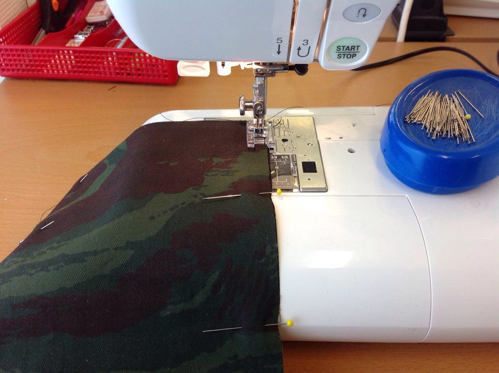 Sy s\u00e5 l\u00e5ngt ut i kanten som du kan.