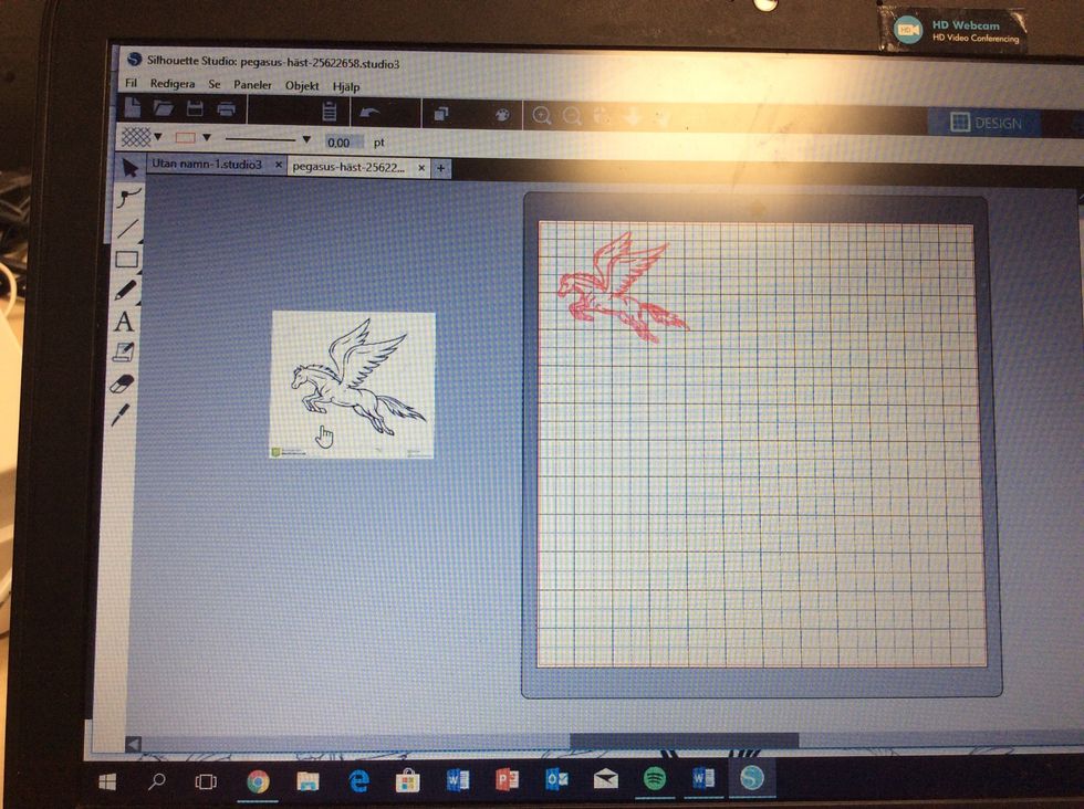 Ta bort bilden som ligger bakom och kolla hur ditt tryck ser ut.