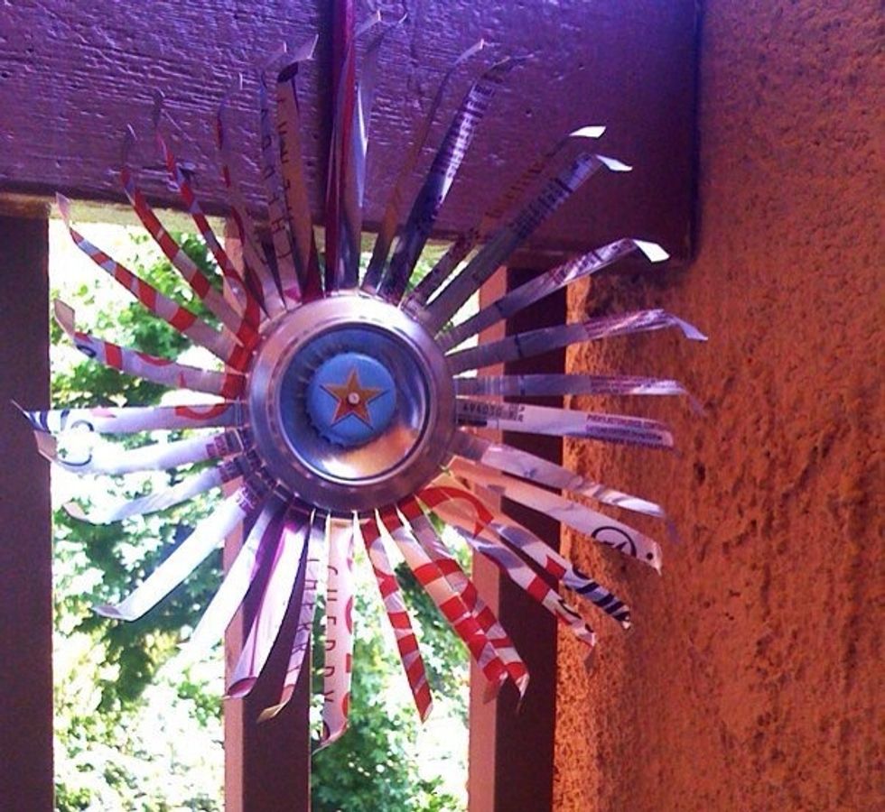 Ta-da! Notice that you should bend the ends so the wind has something to catch & make spin.