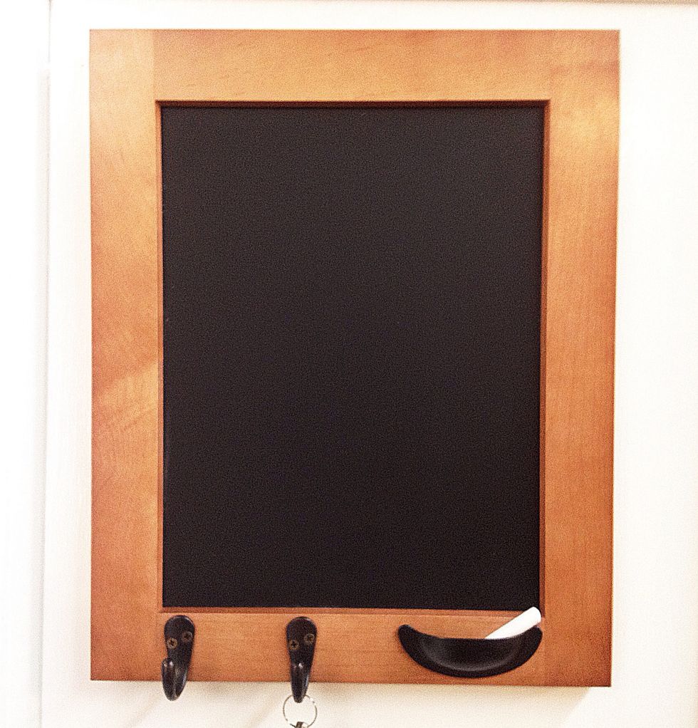 Ta da! You're finished! Wait 24 hours or so before writing on your chalkboard.