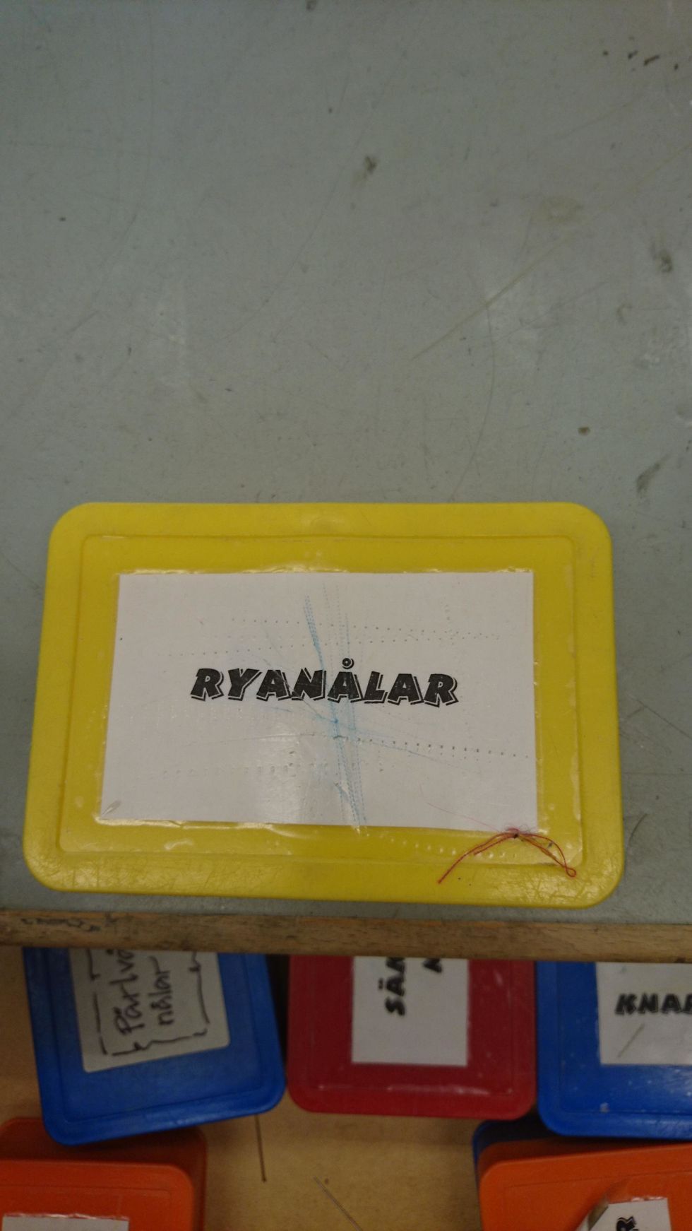 Ta fram en ryan\u00e5l.