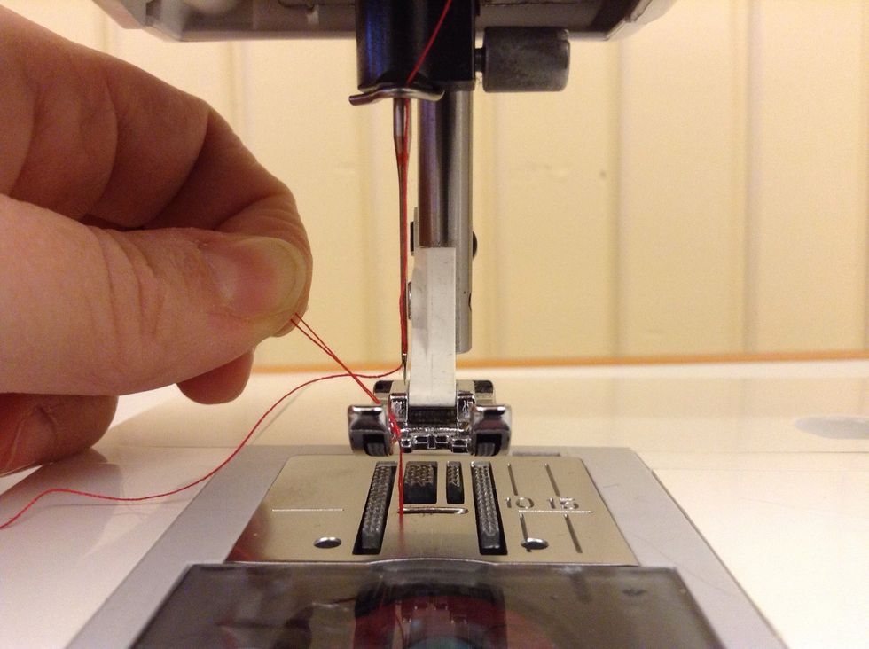 Ta tag i \u00f6glan och dra upp undertr\u00e5den.