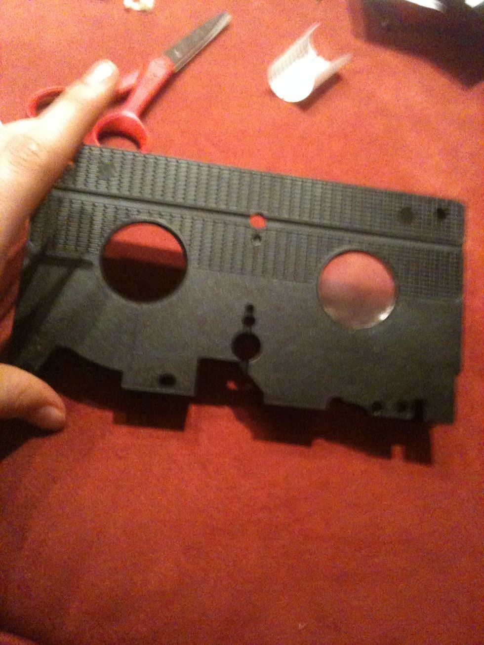 Tadaa! Continue with the other hole.