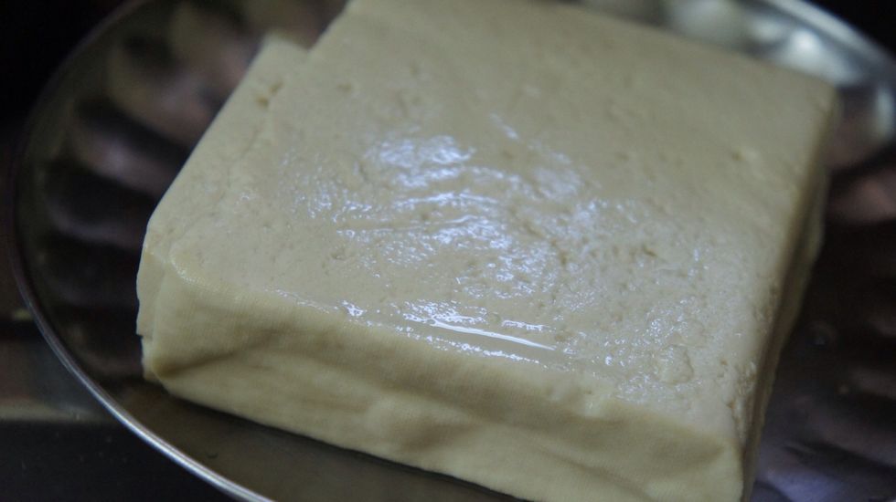 Take 150 gms of Soya Paneer...Tip: Soya paneer contains high in protein.