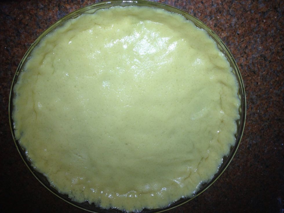 Take 3/4 the dough and put it in the baking pan