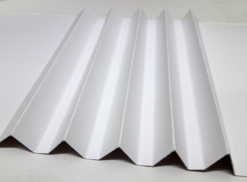 Take a 5 3/4" x 12" solid cardstock piece. Score on: 3", 3 1/2", 4", 4 1/2", 4 3/4", 5 1/4", 5 1/2", 6", 6 1/2", 6 3/4", 7 1/4", 7 3/4", 8", 8 1/2", 9".