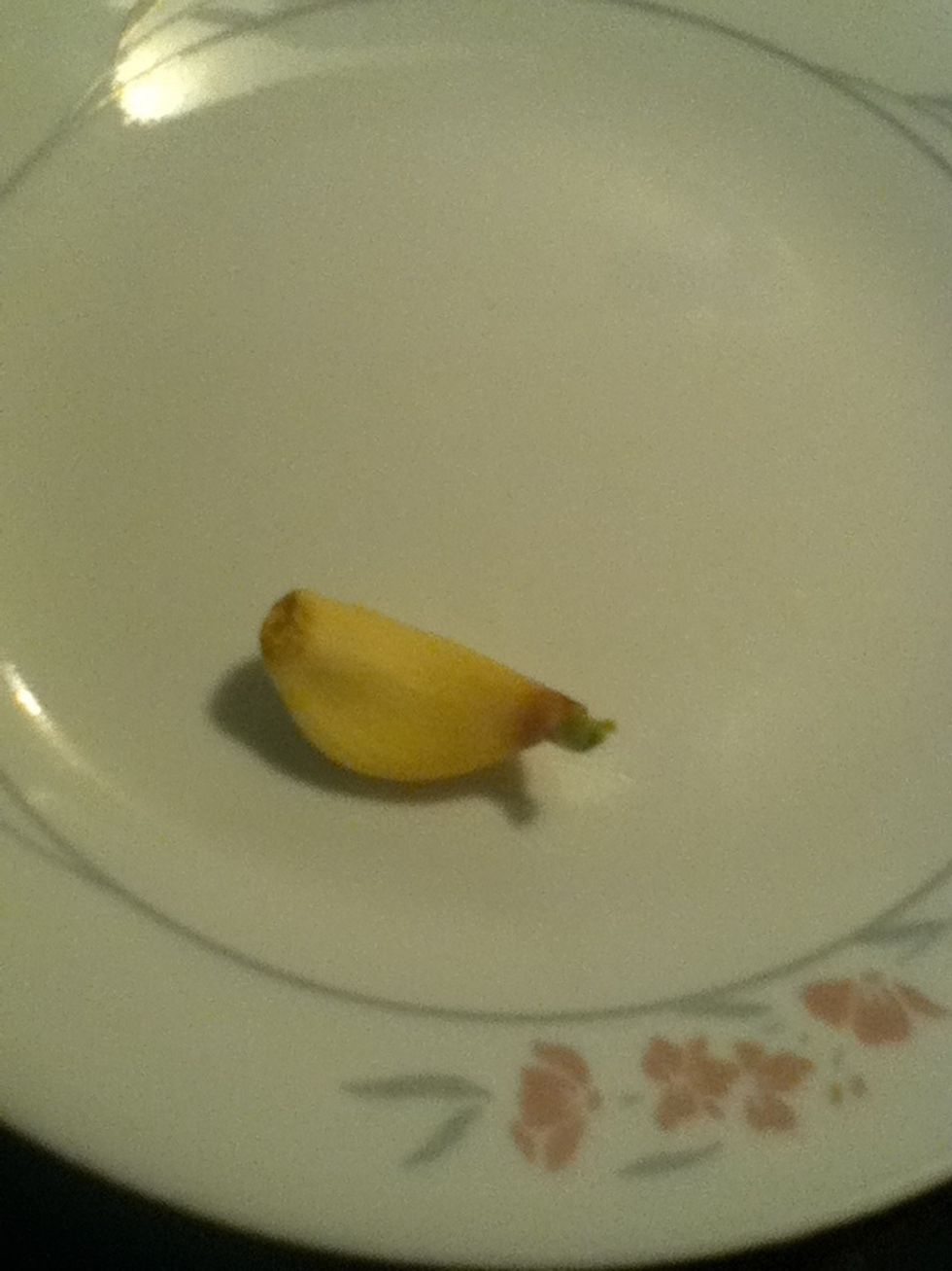 Take a garlic clove.