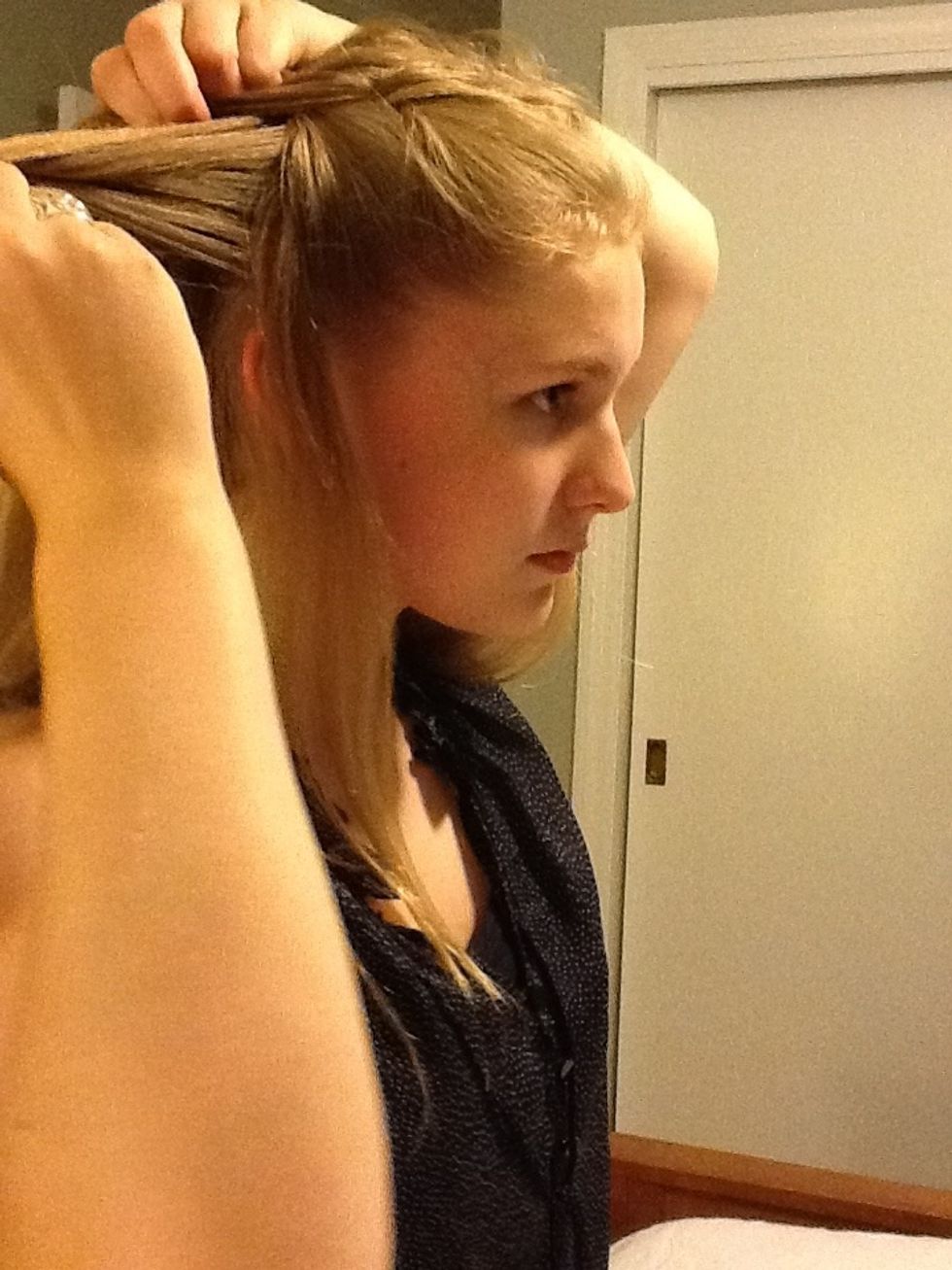 Take a new section of hair the same size as the one you dropped.