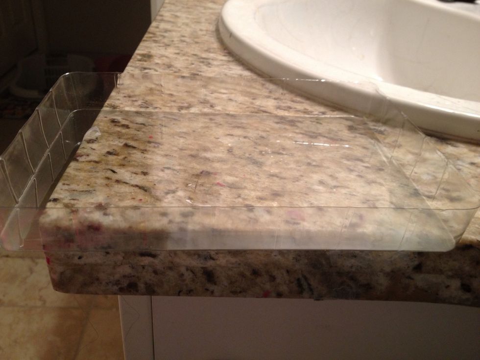 Take a small tray or the one provided and place on a flat surface.