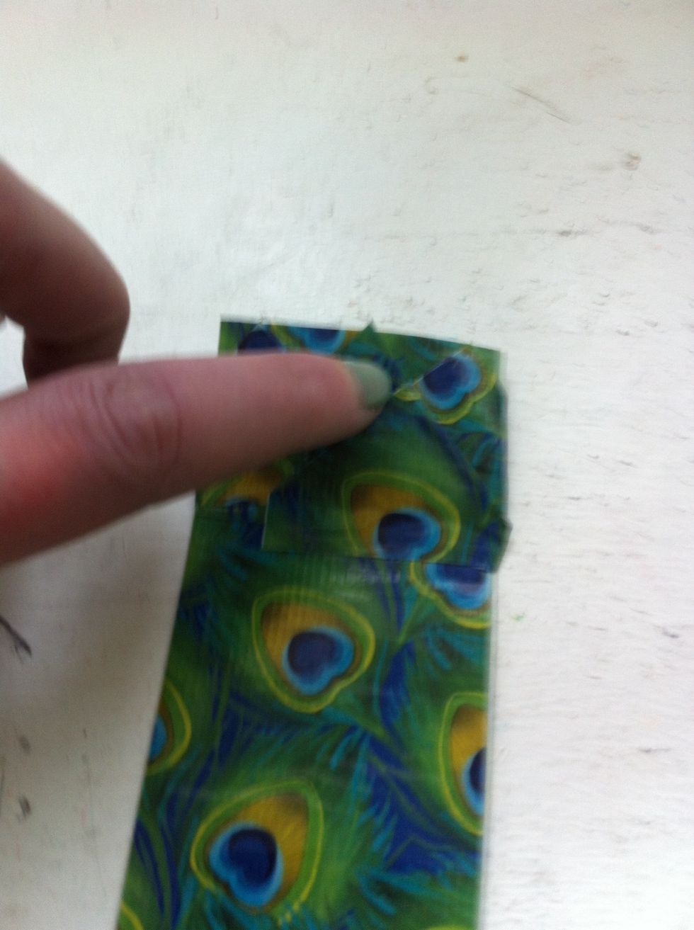 Take another and place the point on the v where the first 2 meet