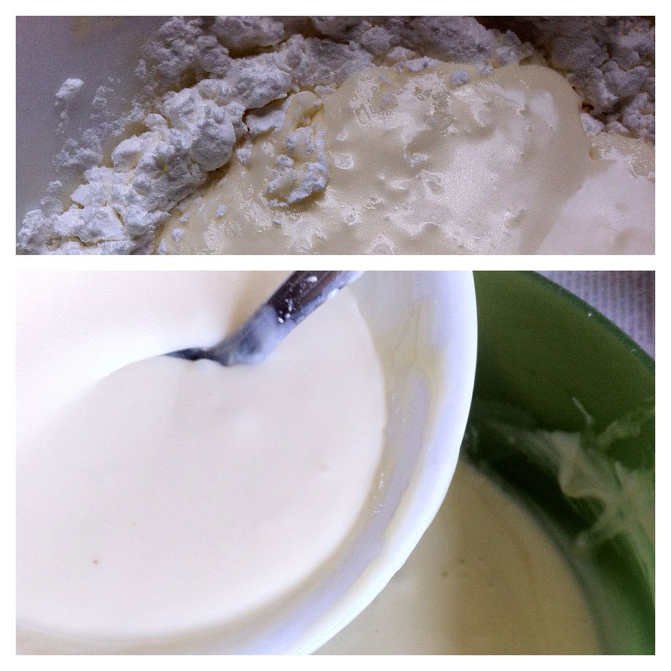 Take asaide half cup of the white cream mixture and add the cornflour. After looking smooth, no chunks, add the final mixture back to the white cream bowl again and whisk together well.