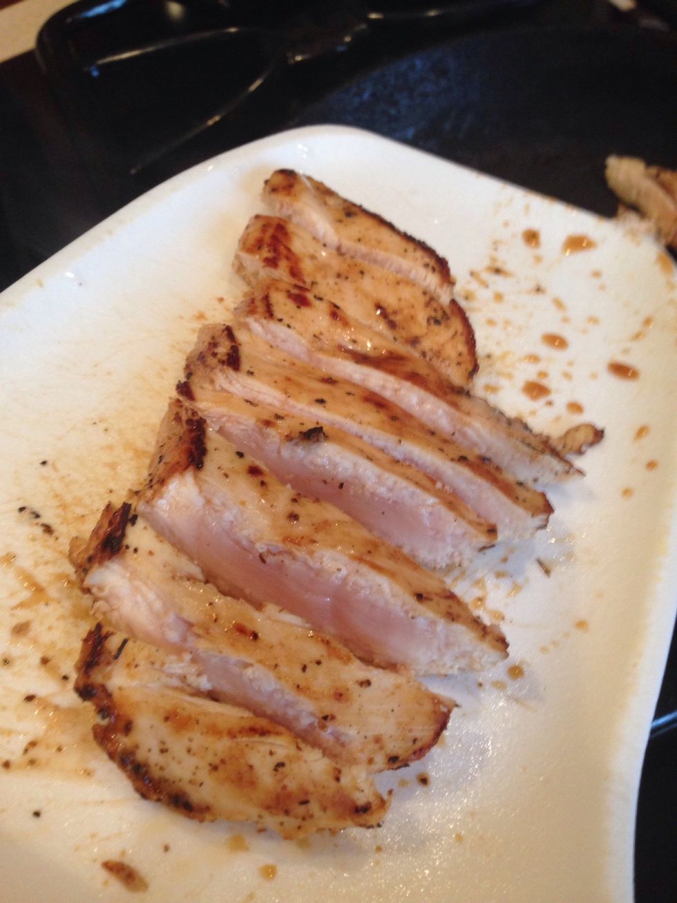 Take it out and cut it into thin slices. It should look like this. Only the outside is cook and the inside is still a bit raw.