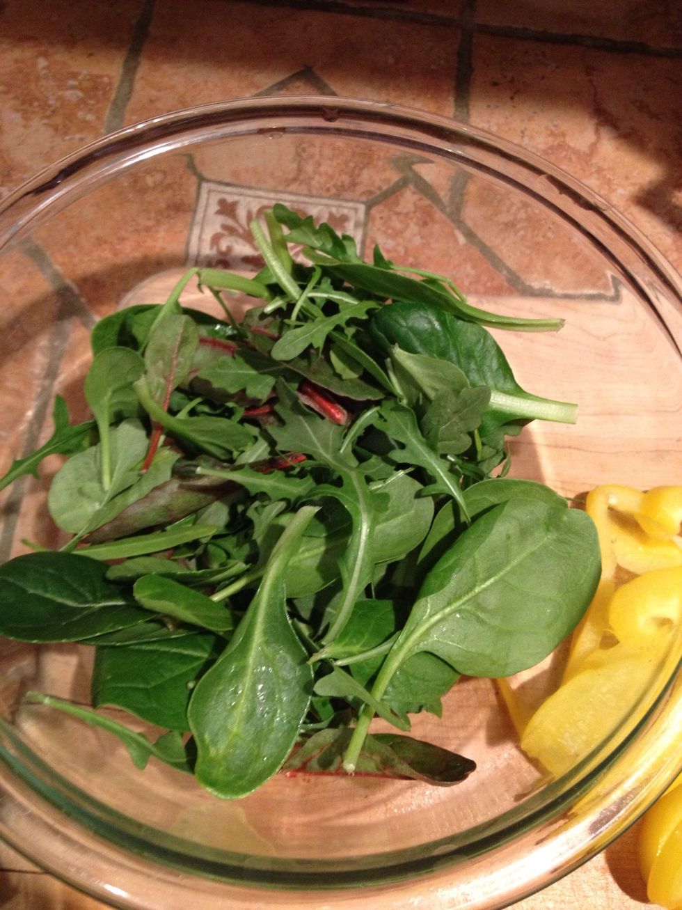 Take one cup of greens place in your bowl