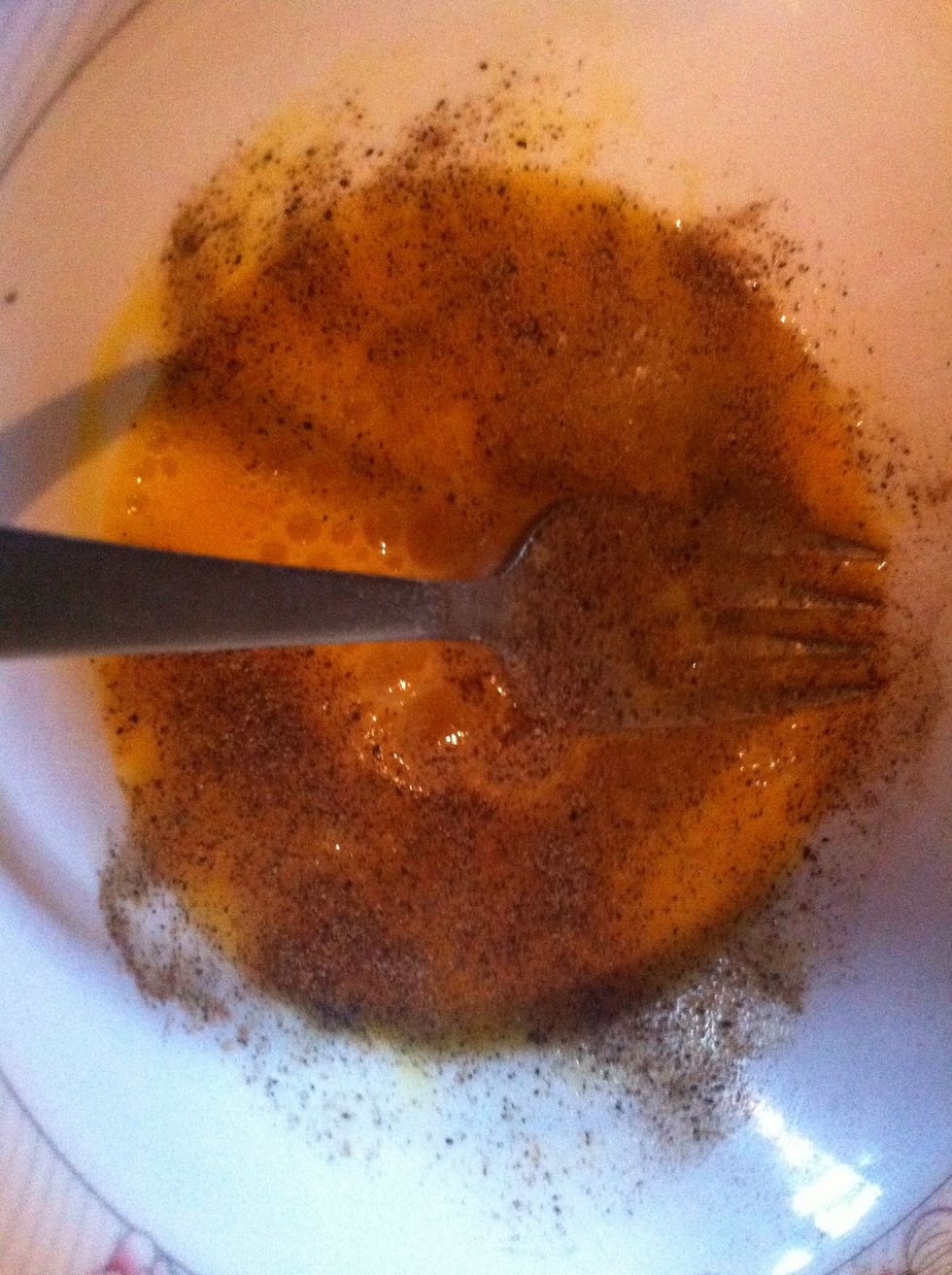 take one egg beat it and add pinch of salt and pepper