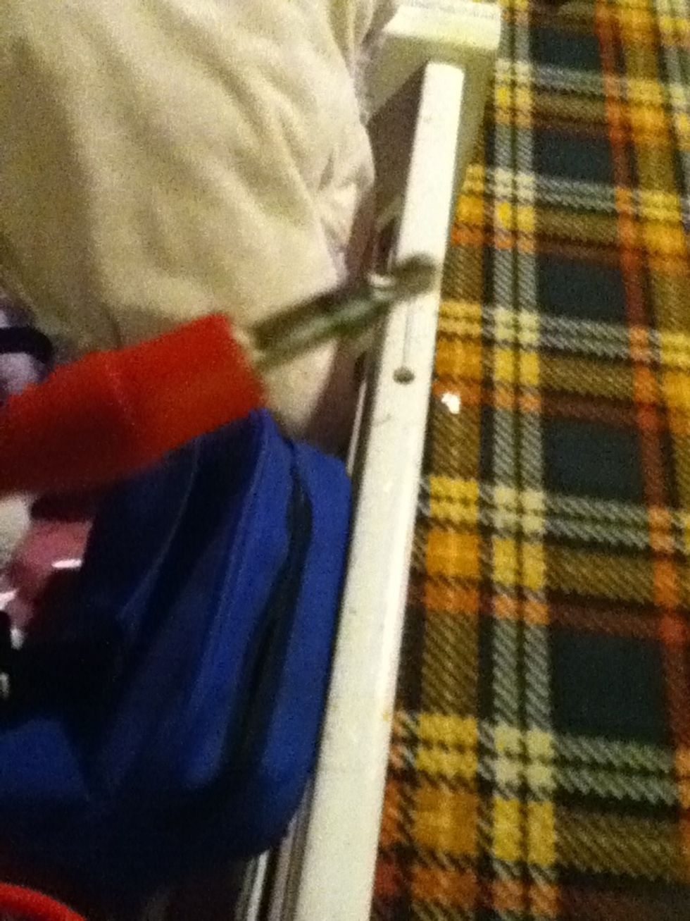 Take one of the plugin sides it dose not matter which one\ud83d\ude0a