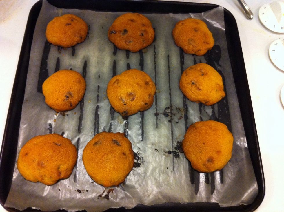 Take out of the oven and let cool for 5 minutes.