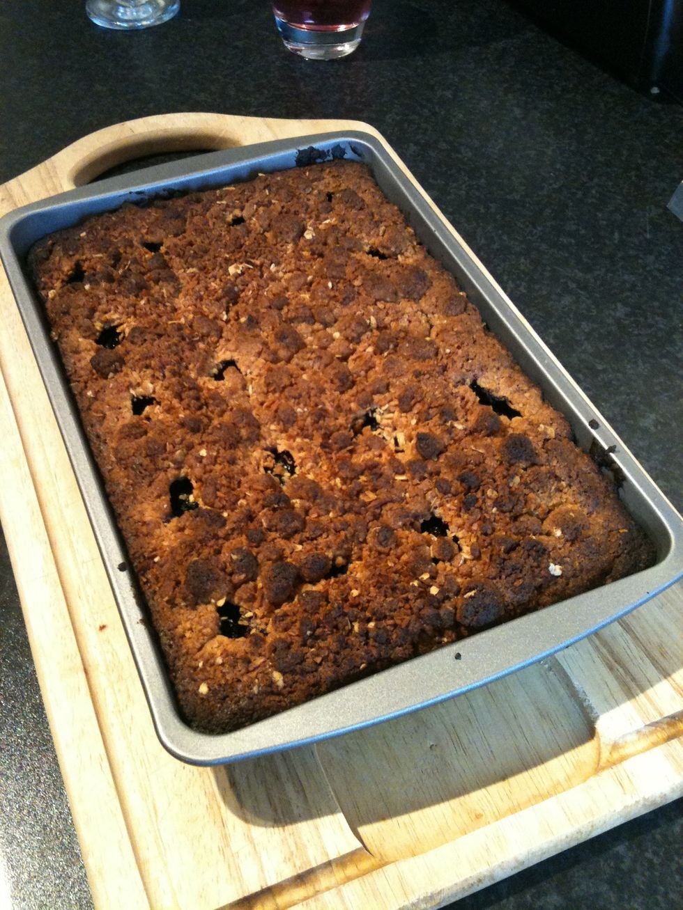 Take out oven and wait to cool. Should have a golden brown crumble like topping. It's not burnt its the caramelisation of the brown sugar.