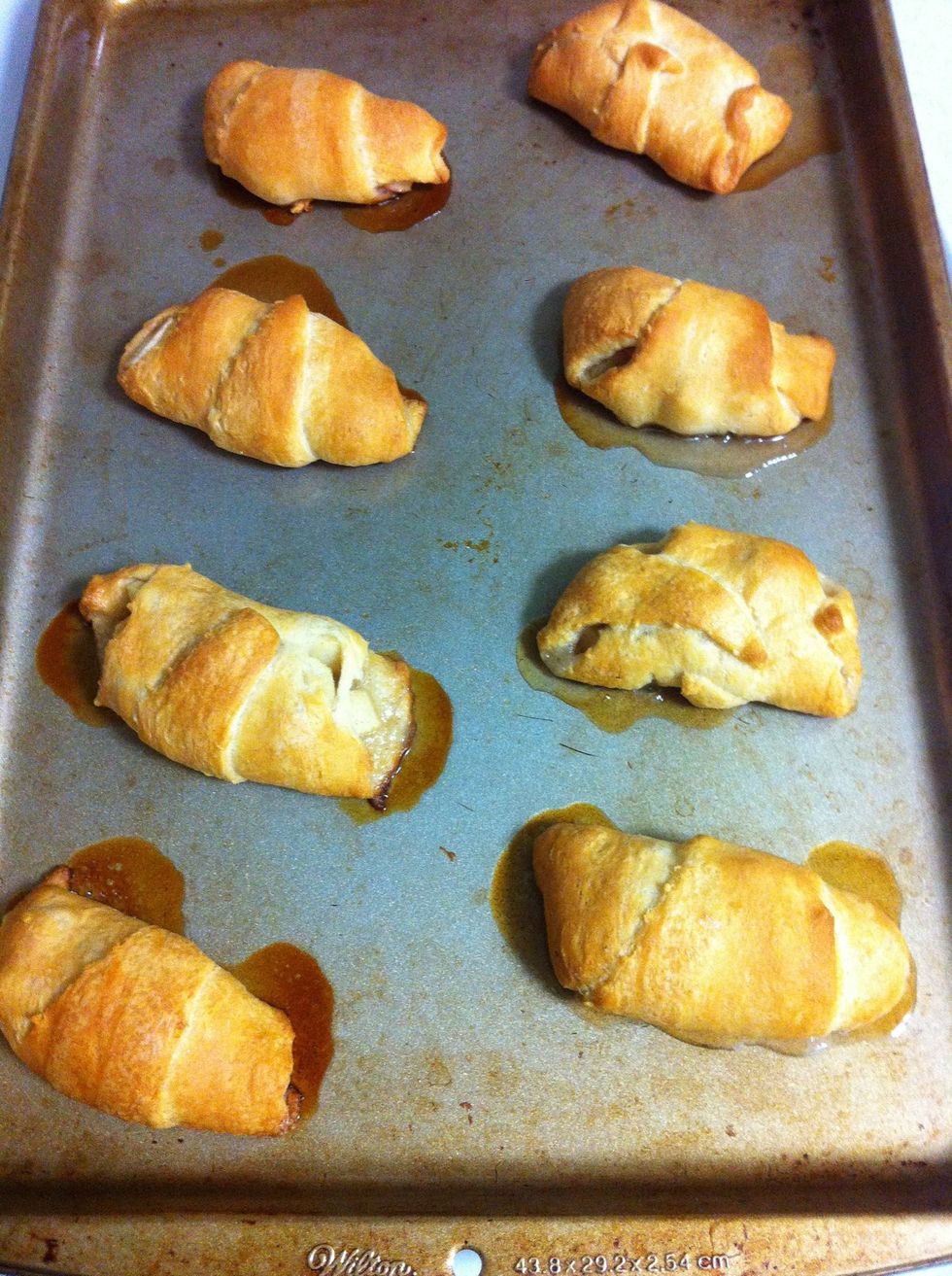 Take out when golden. Mine were done in 20 min.