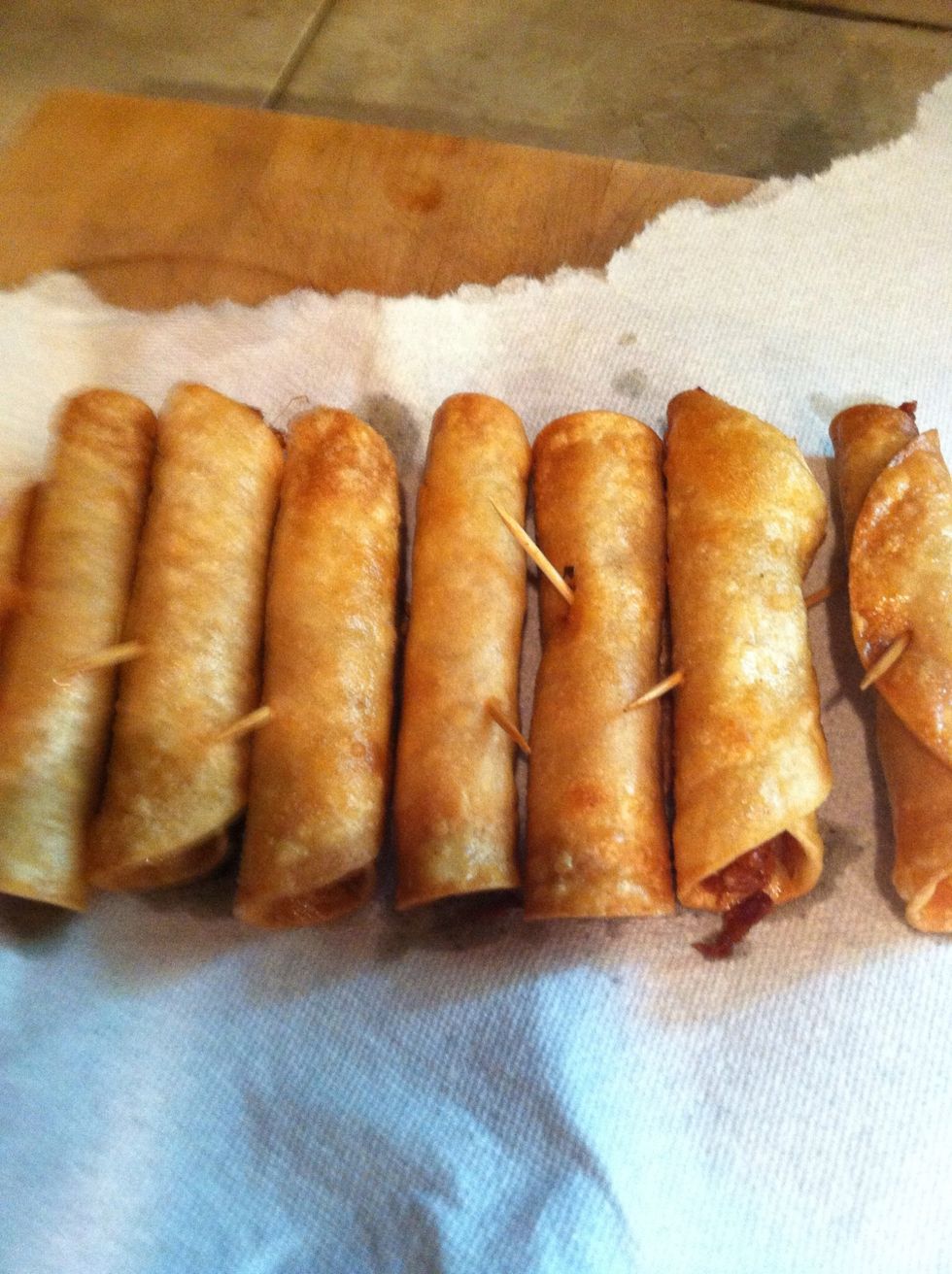 Take out when nice and crispy. Put on paper towel to remove extra oil. Remember to take out toothpick before serving.