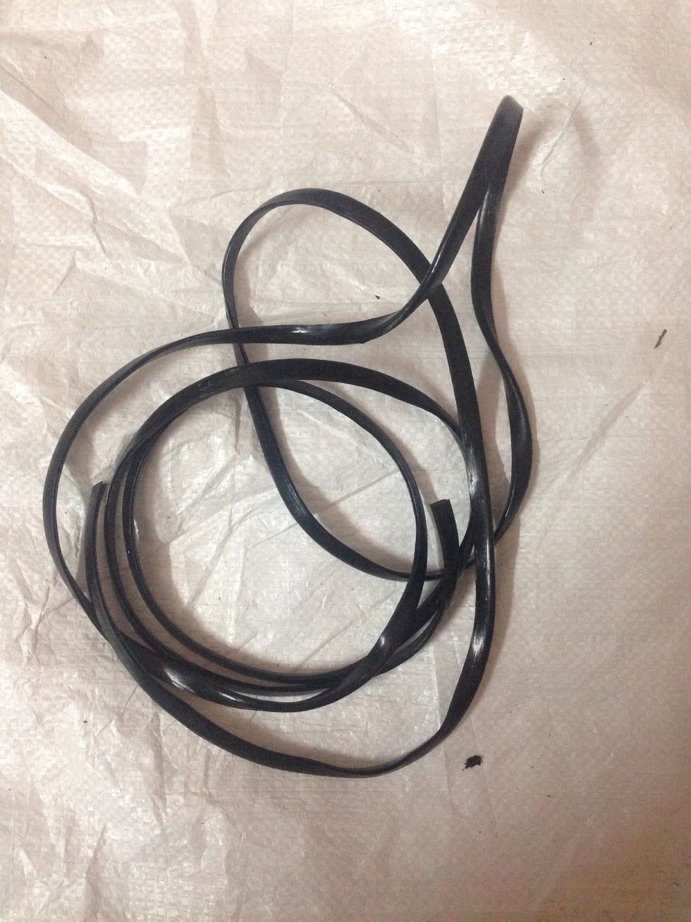 Take side strip of 2 meter and put it along the side of it