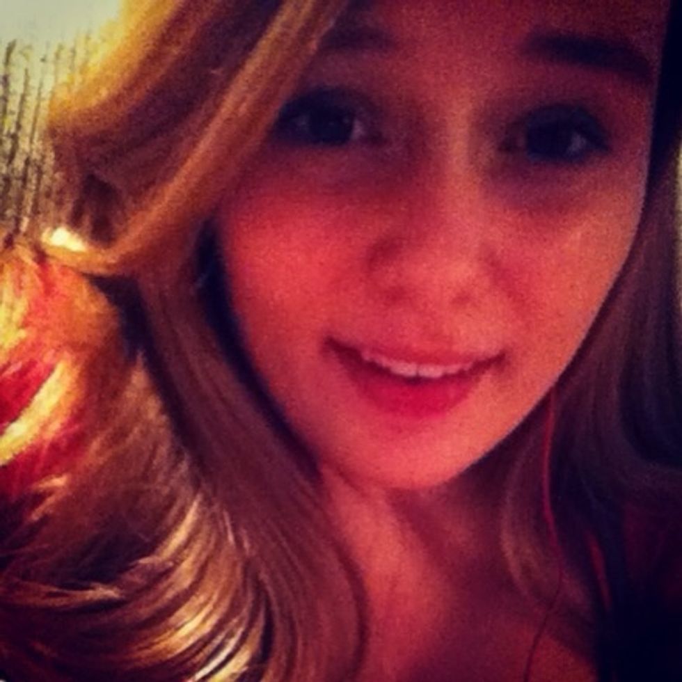 Take some cute selfies !!