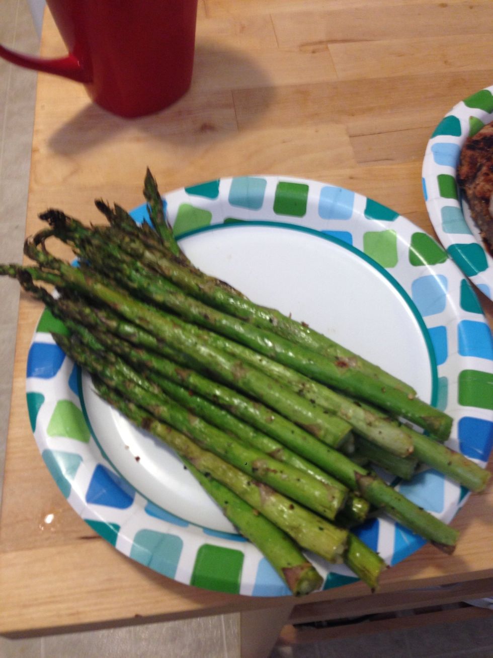 Take the asparagus off the grill and serve with your favorite main dish.