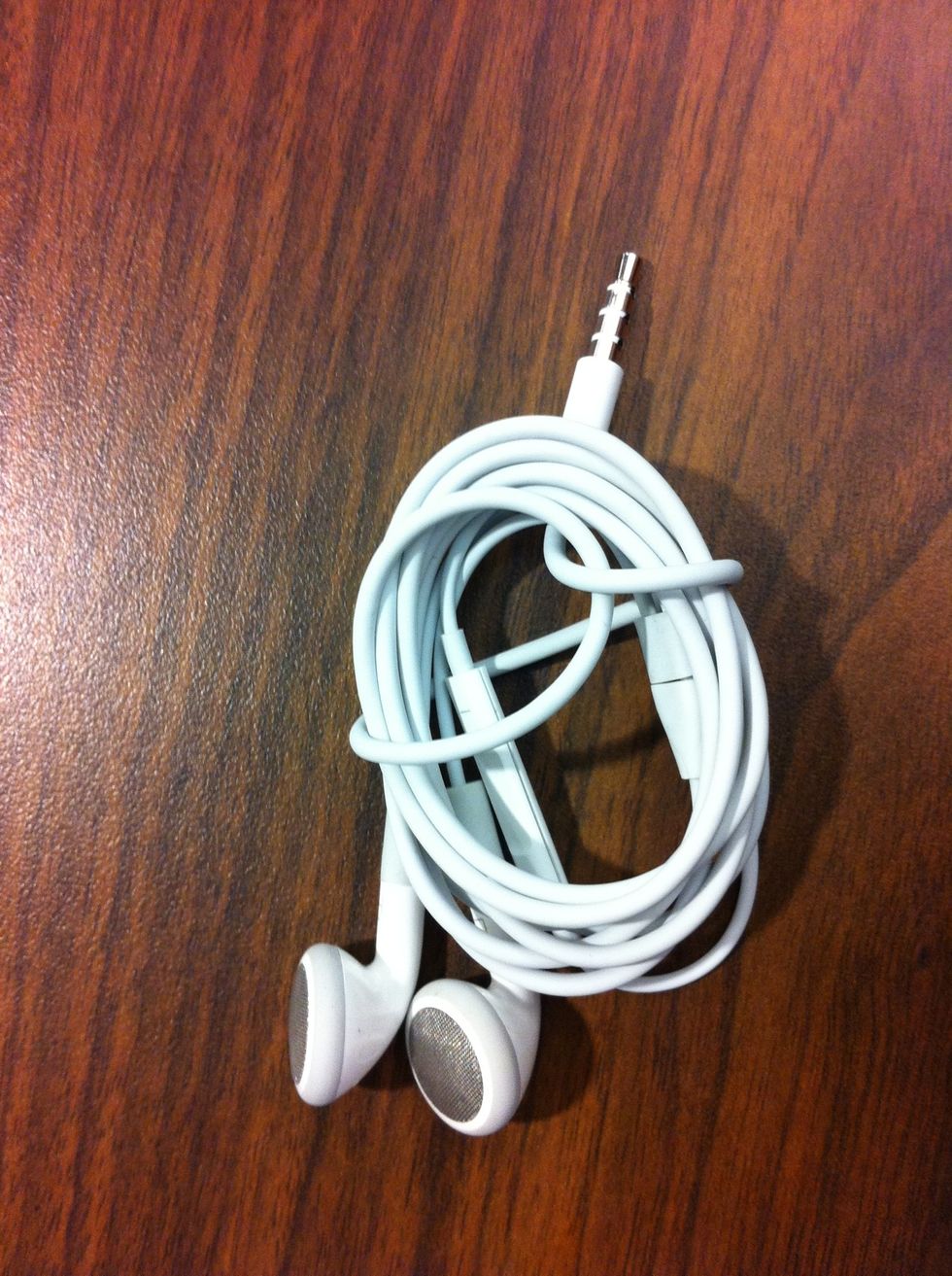 Take the entire coil off your hand and if all went well, it should look something like this.