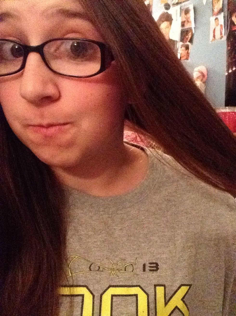 Take the left or right (it doesn't matter where you start) and split them into two parts