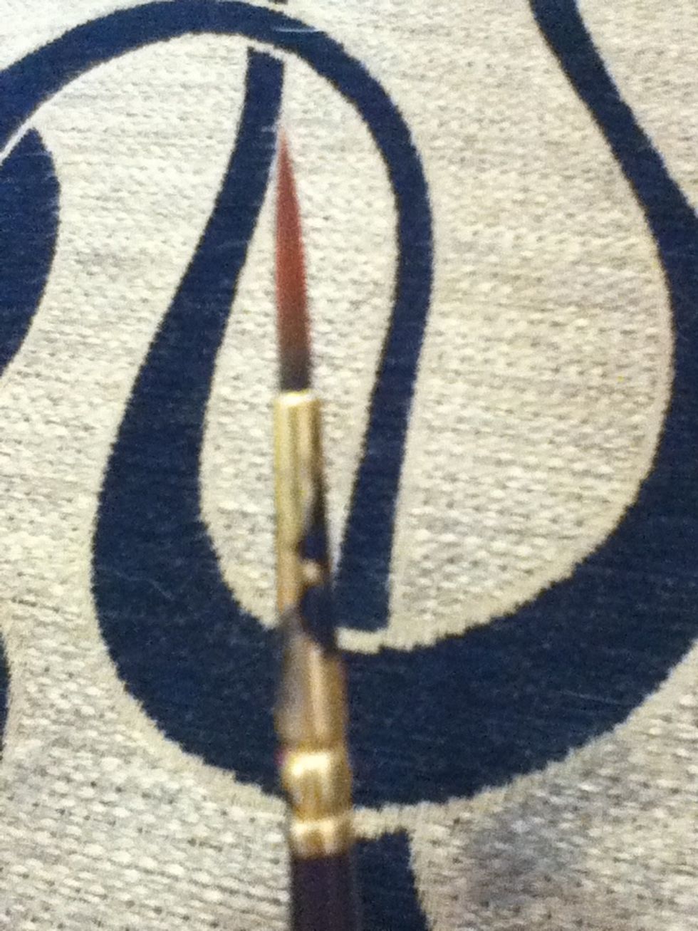 Take the thicker brush