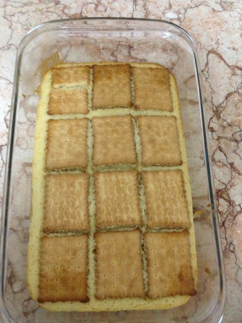 Take the tray out of the oven