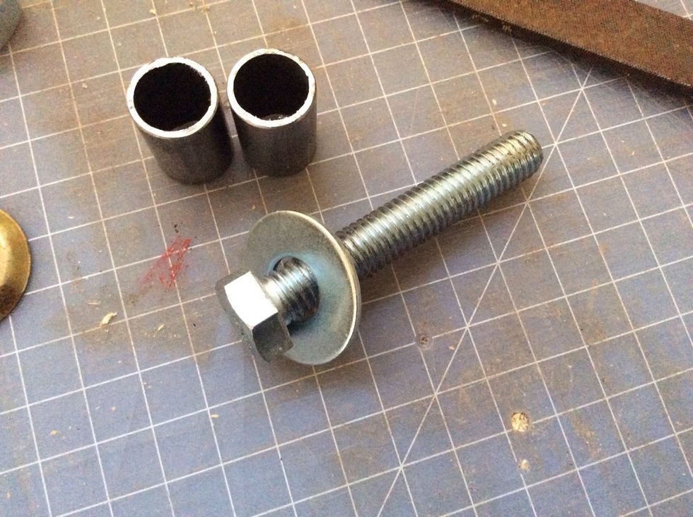 Take the washer and add to the bolt.