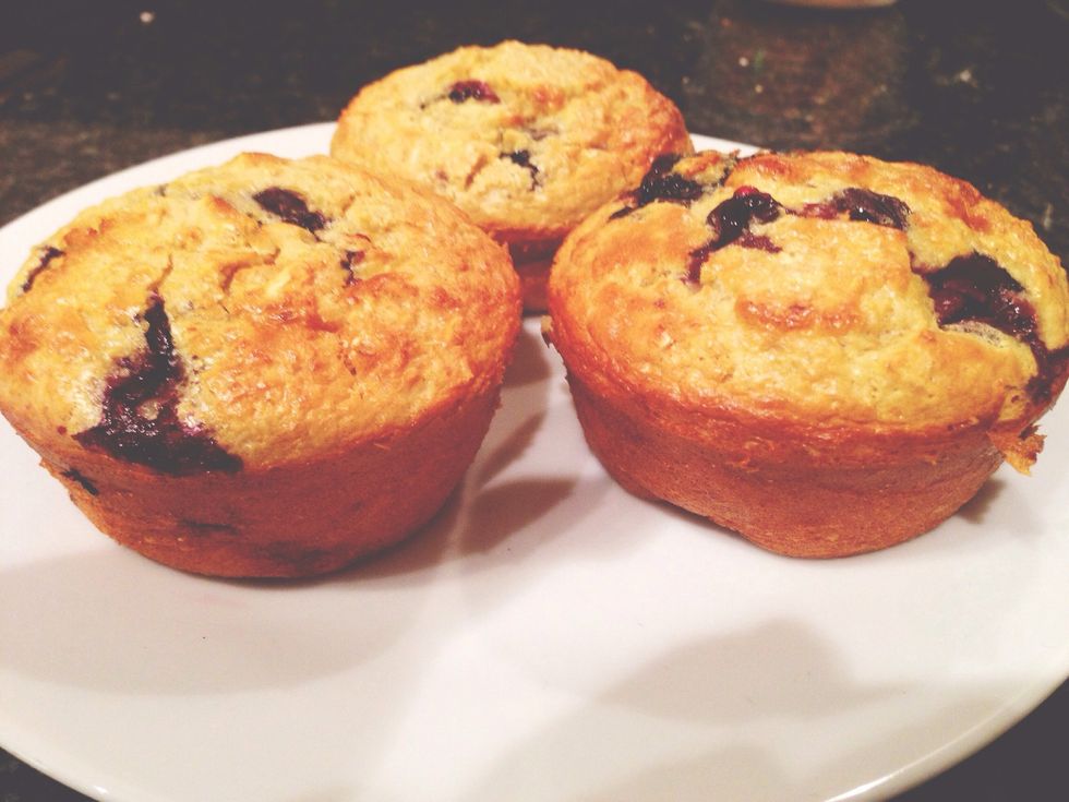 Take tray out of the oven and let the muffins cool down for a couple of mins before you take them out of the tray and add the frosting (see next step).