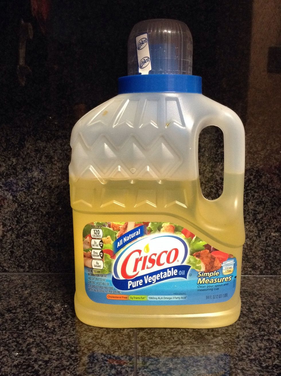 Take two to three inches of vegetable oil and pour into a frying pan.