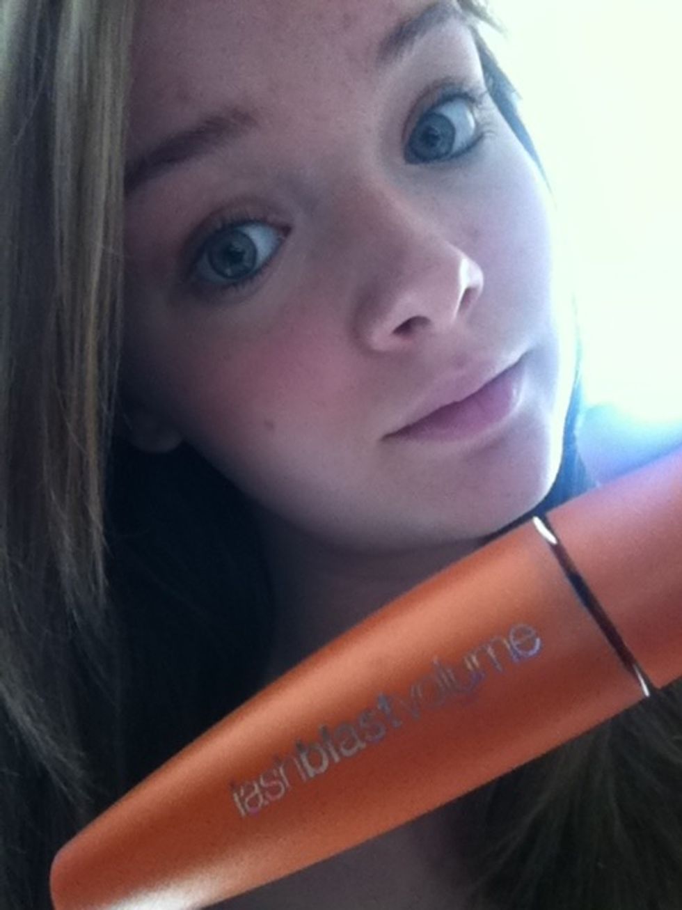 Take volumizing mascara