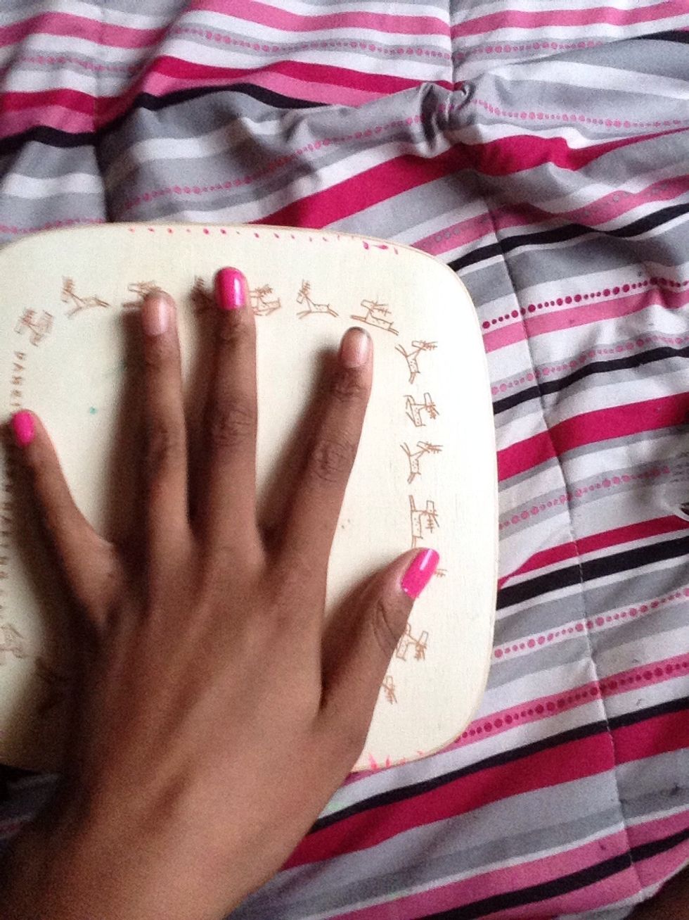 Take your first color and skip each finger