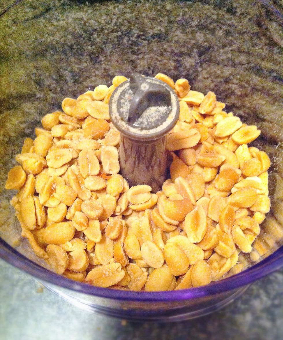 Take your peanuts ( or wich ever nuts you prefer) and put in your food processor