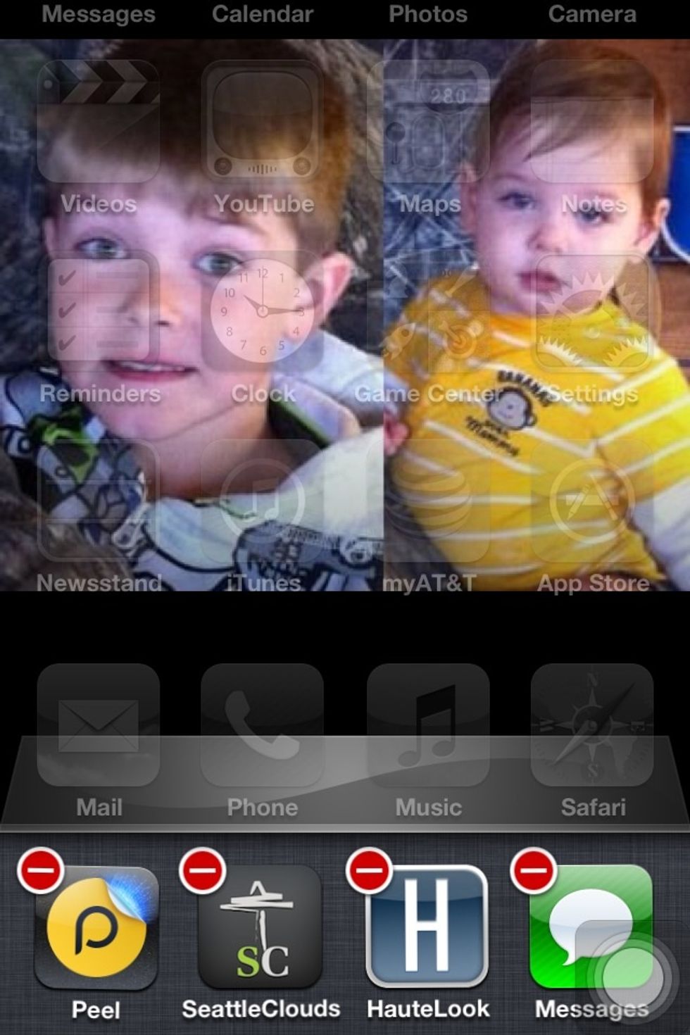 Tap each "-" on each app and it will close it.
