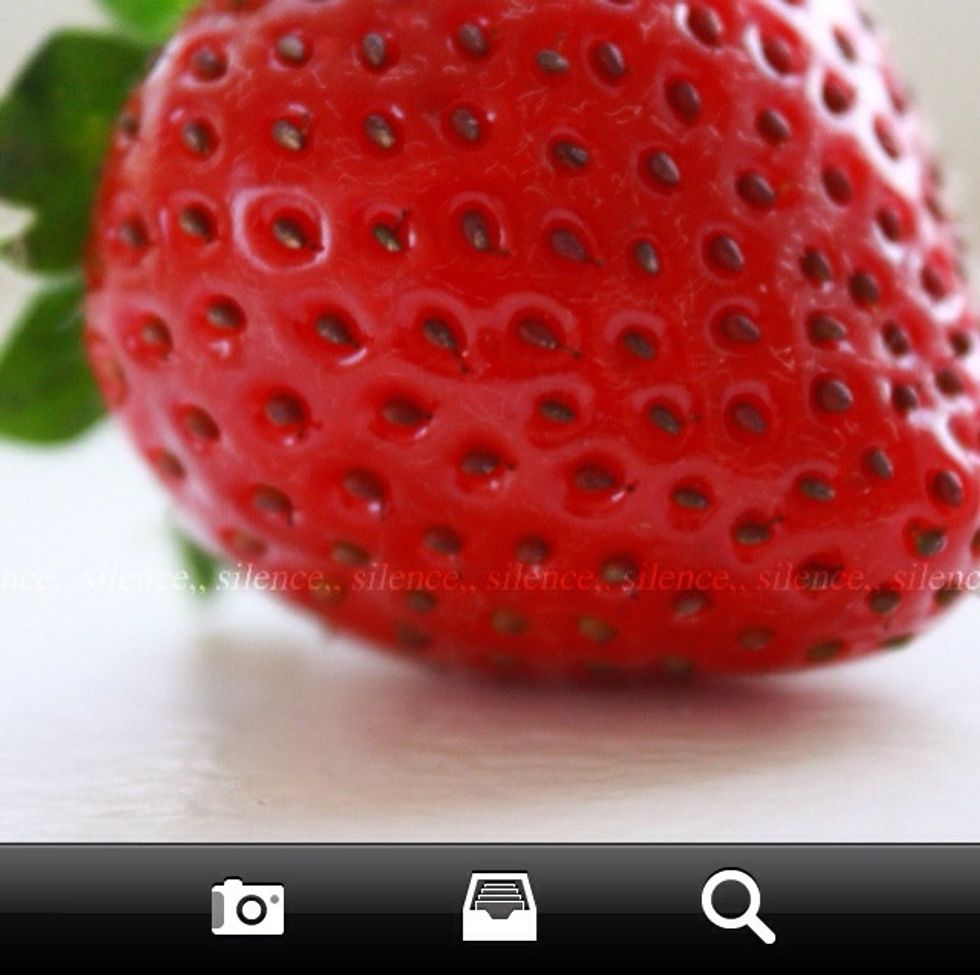 Tap on the lens to find an image online