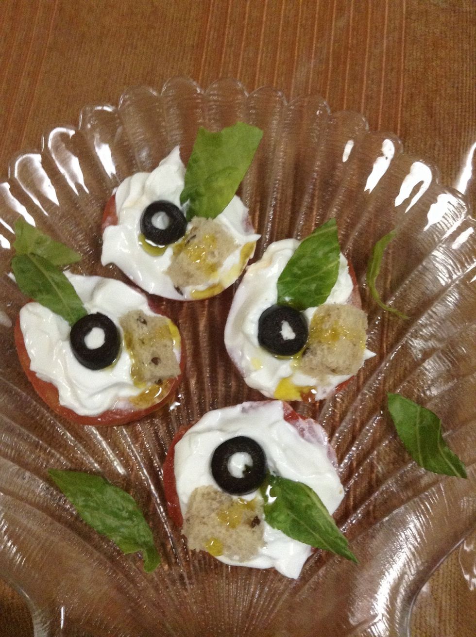 Tdaaaa! Your snack is ready to serve .. Hope you like it.