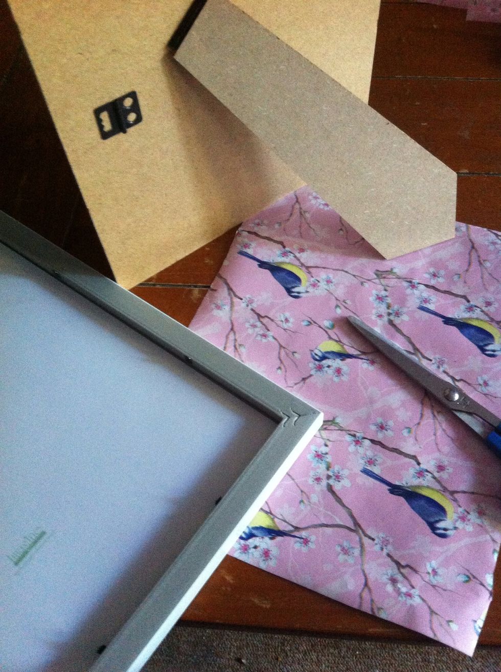 Than cut the outline of the paper till you have the exact shape and size