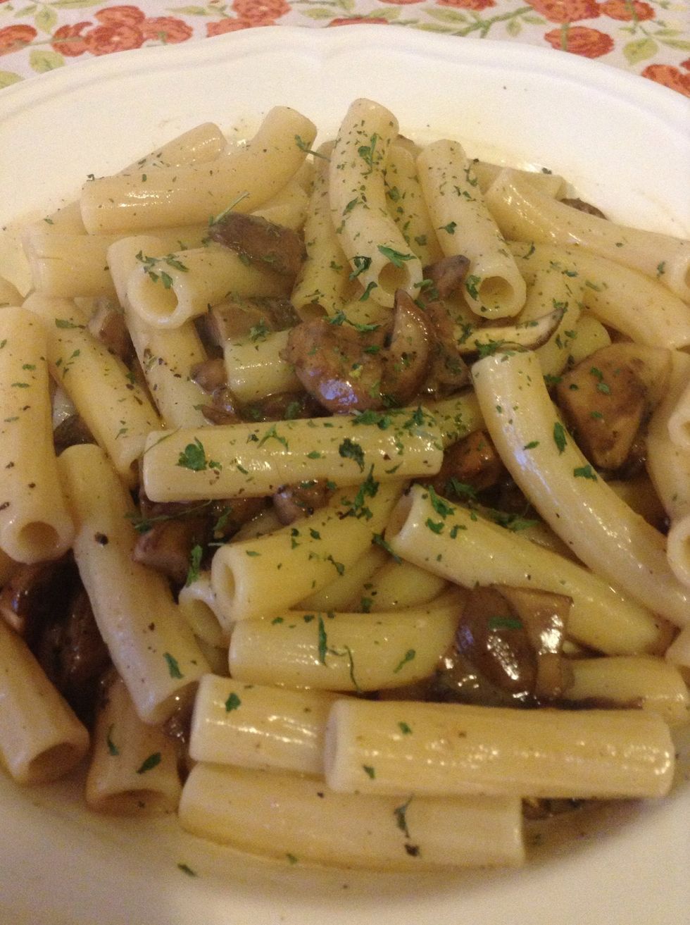 That's it! We're done! A tasty pasta sauce that's ready in minutes! Enjoy!