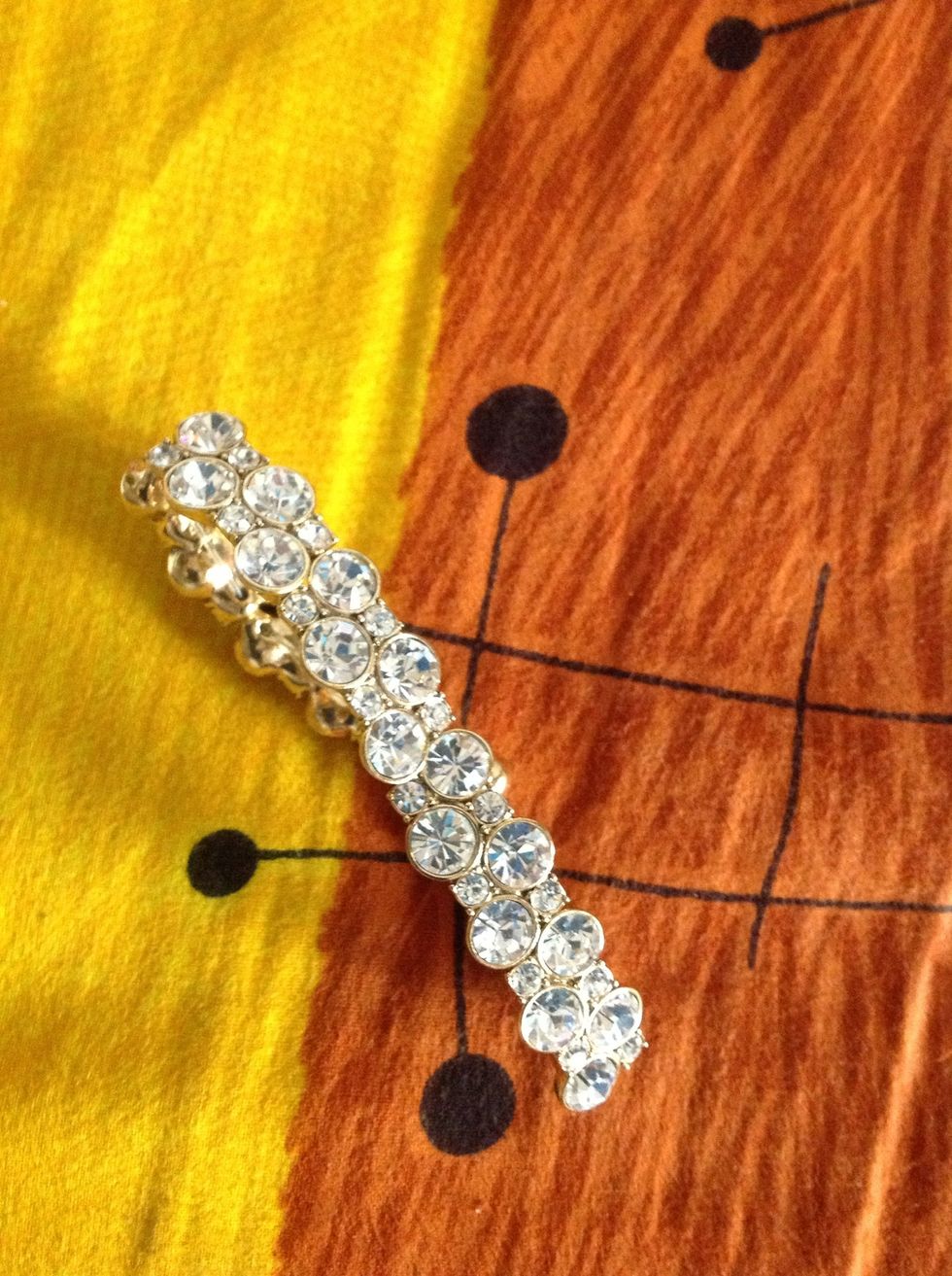 That's it! Your blingy bracelet is ready, just within a few minutes!
