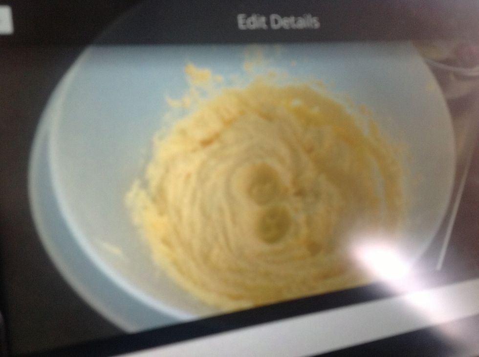 Thats how it should look after it has been mixed altogether.