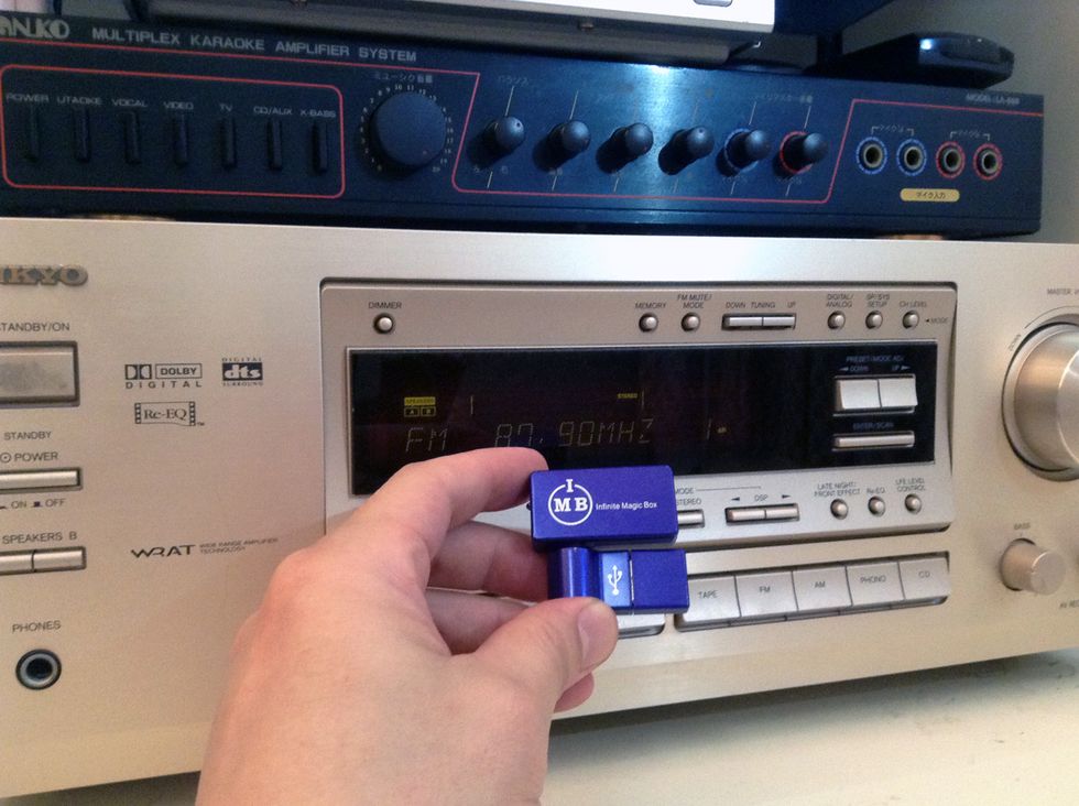 The aFM Music Transmitter from http://www.iPhoneFMtransmitter.com provides an quick and simply solution to connect android phone to home stereo without irritating wires.