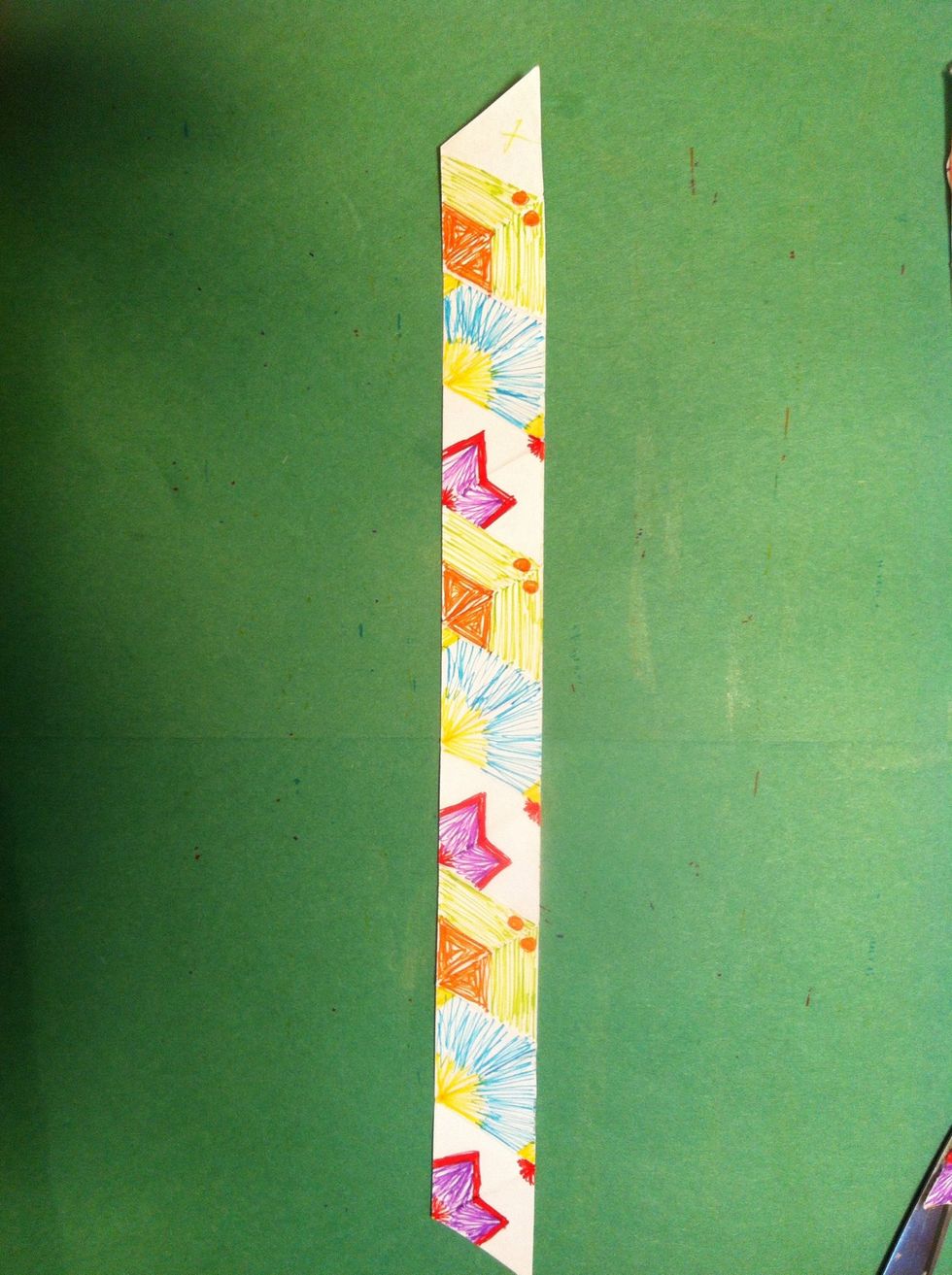 The back. 1st triangle blank. You can see this pattern easier. 2nd triangle normal, next triangle is mirrored; repeat in 1-2-3 pattern. Easiest method I know, discovered while making this guide \ud83d\ude03