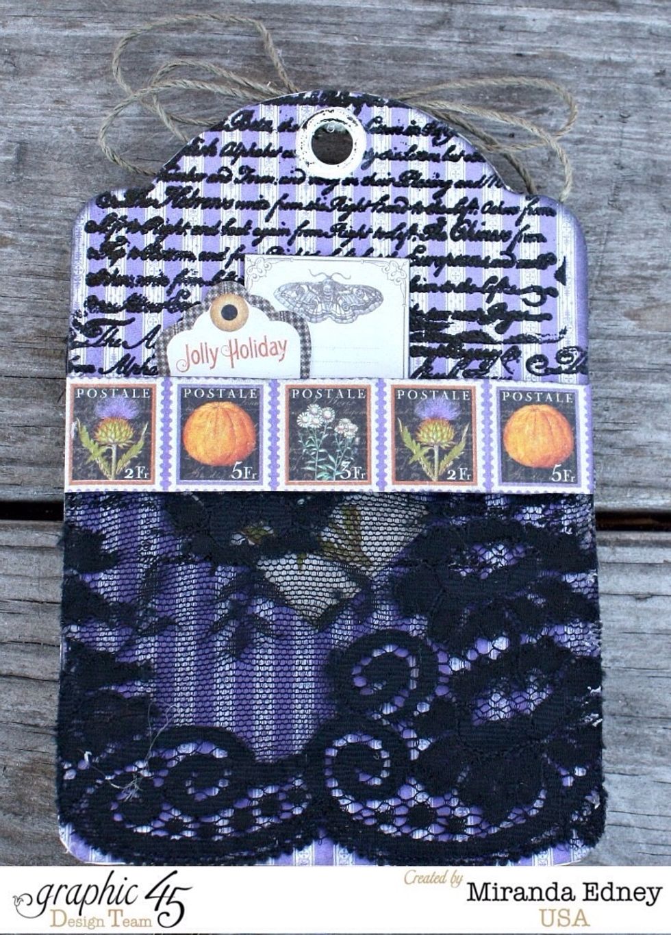 The backs of each month have a pocket to tuck important dates , notes, birthdays, or just memories in.